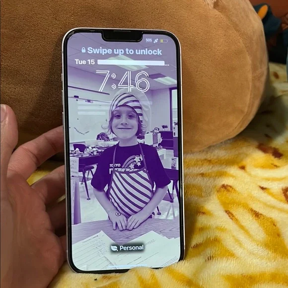 Apple iPhone 14 Plus in purple(price is firm) - Picture 2 of 3